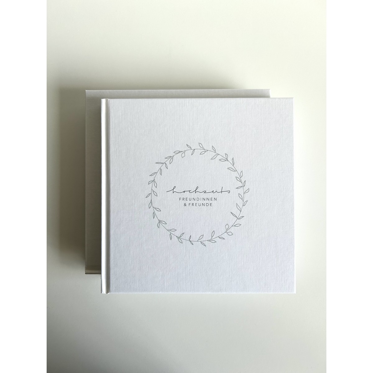 Gästebuch zum Ausfüllen für Hochzeiten - SANS.