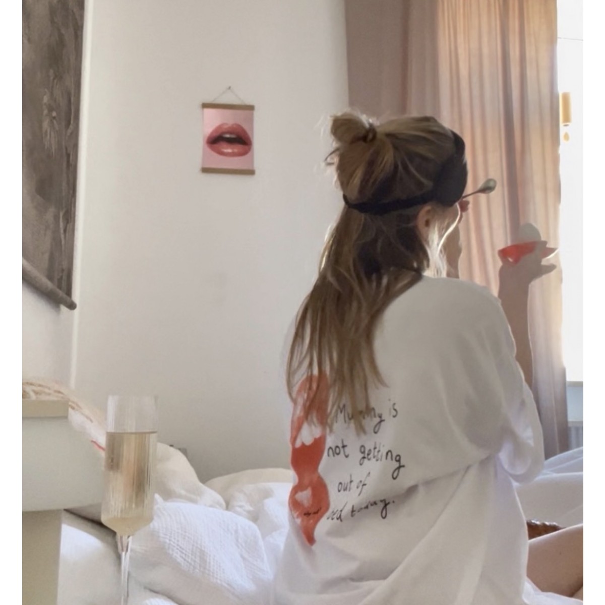 THE BED SHIRT – Oversized T-Shirt mit Rückenprint