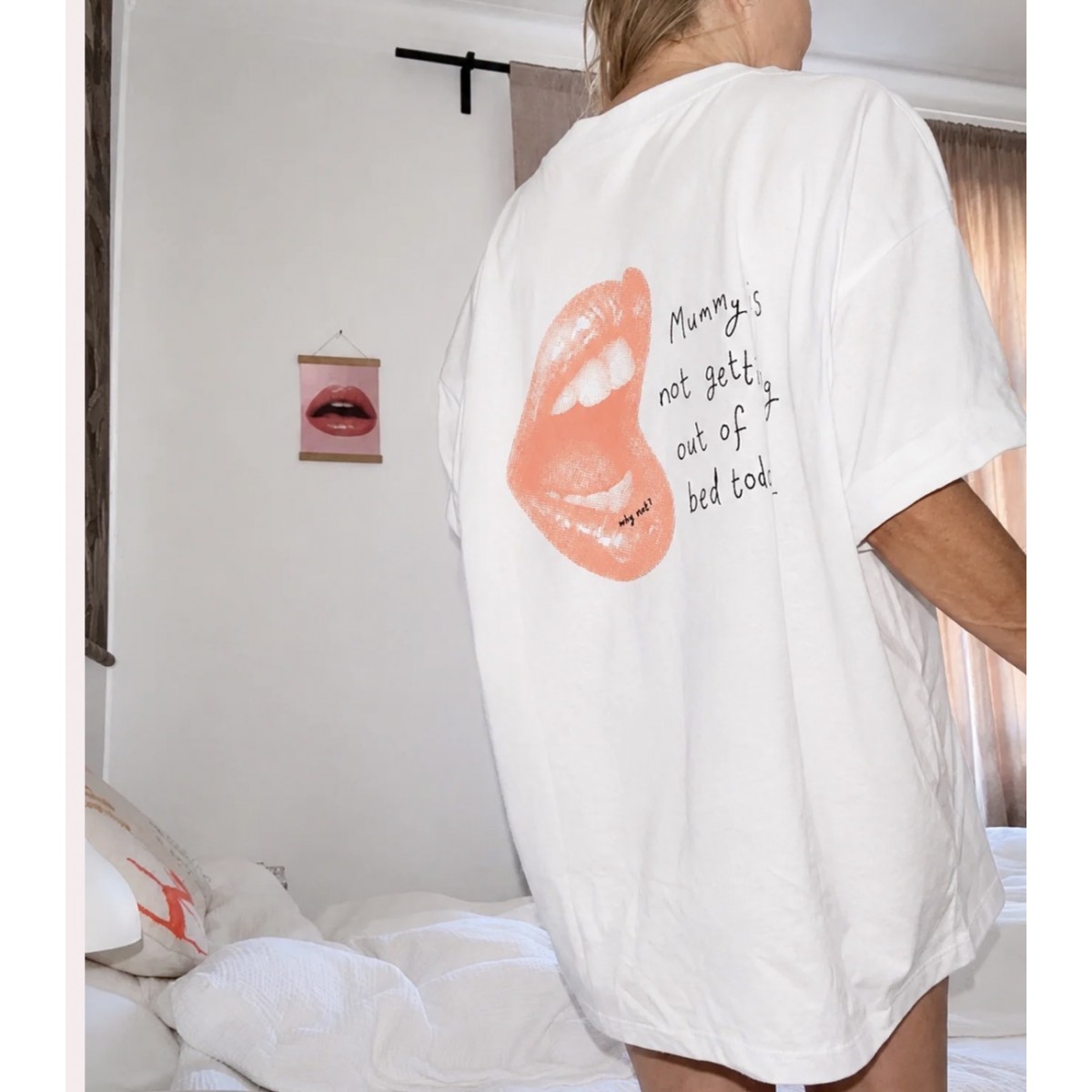 THE BED SHIRT – Oversized T-Shirt mit Rückenprint