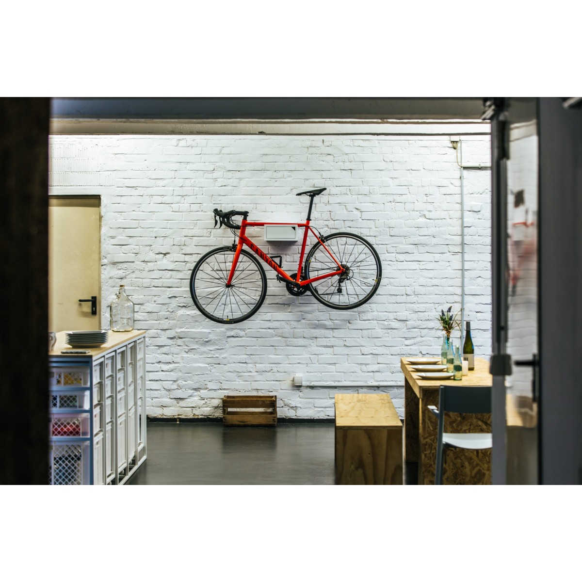 CLEMENS | Fahrrad Wandhalterung aus Holz | Fahrradwandhalter
