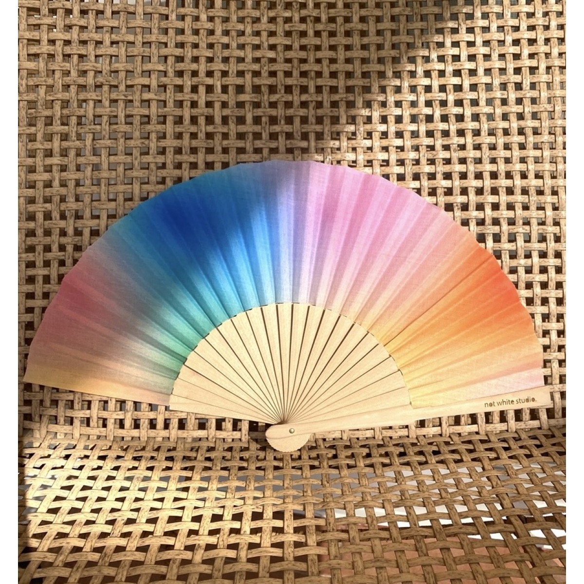 FÄCHER ACID SKY von not white studio