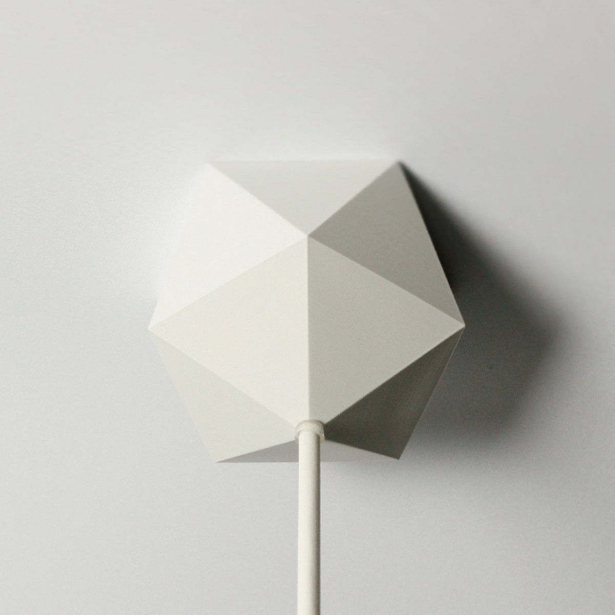 canopie® - Lampenbaldachin – Ikosaeder Gipsweiß