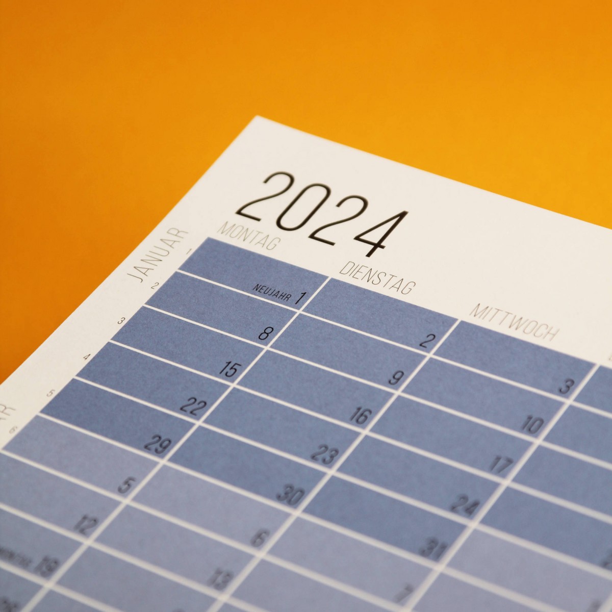 Wandkalender 2024 „Blue Hour“ Jahresplaner | Limited Edition | 100% Recyclingpapier | Deutsch/Englisch