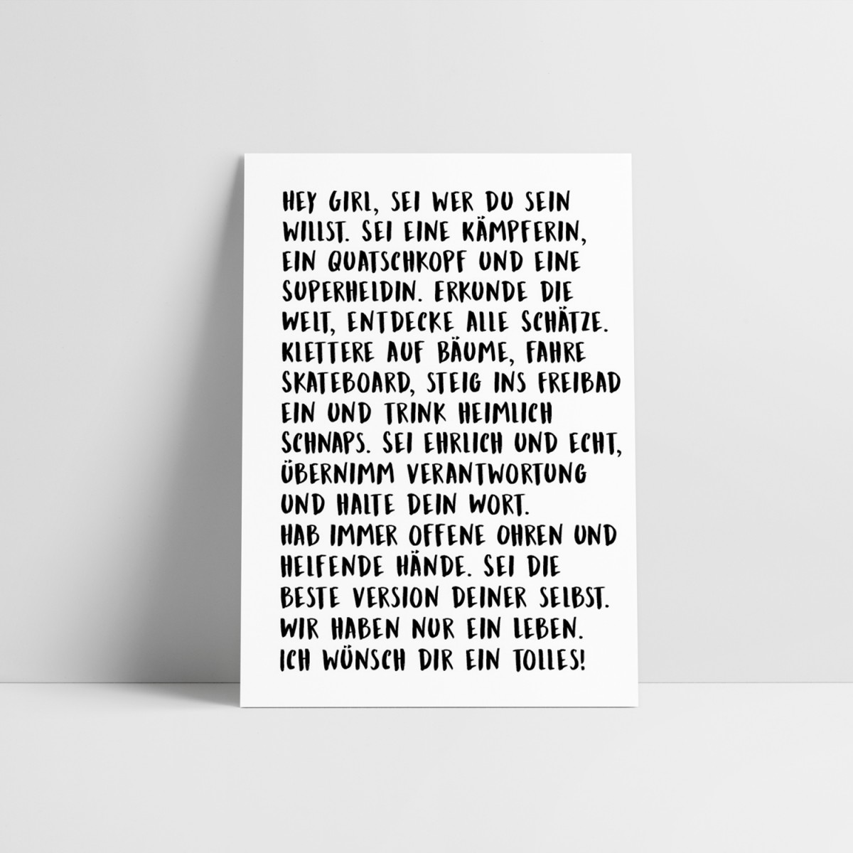 Love is the new black - Postkarte "Hey Girl"