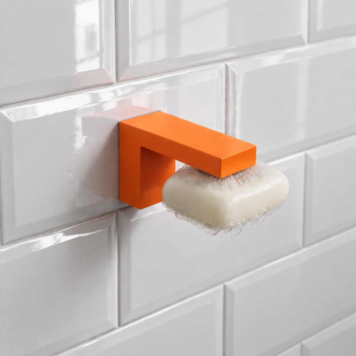 Magnetischer Seifenhalter mit innovativer Seifenkrone - superstark und aus nachhaltigem Material - von Grellroth Design