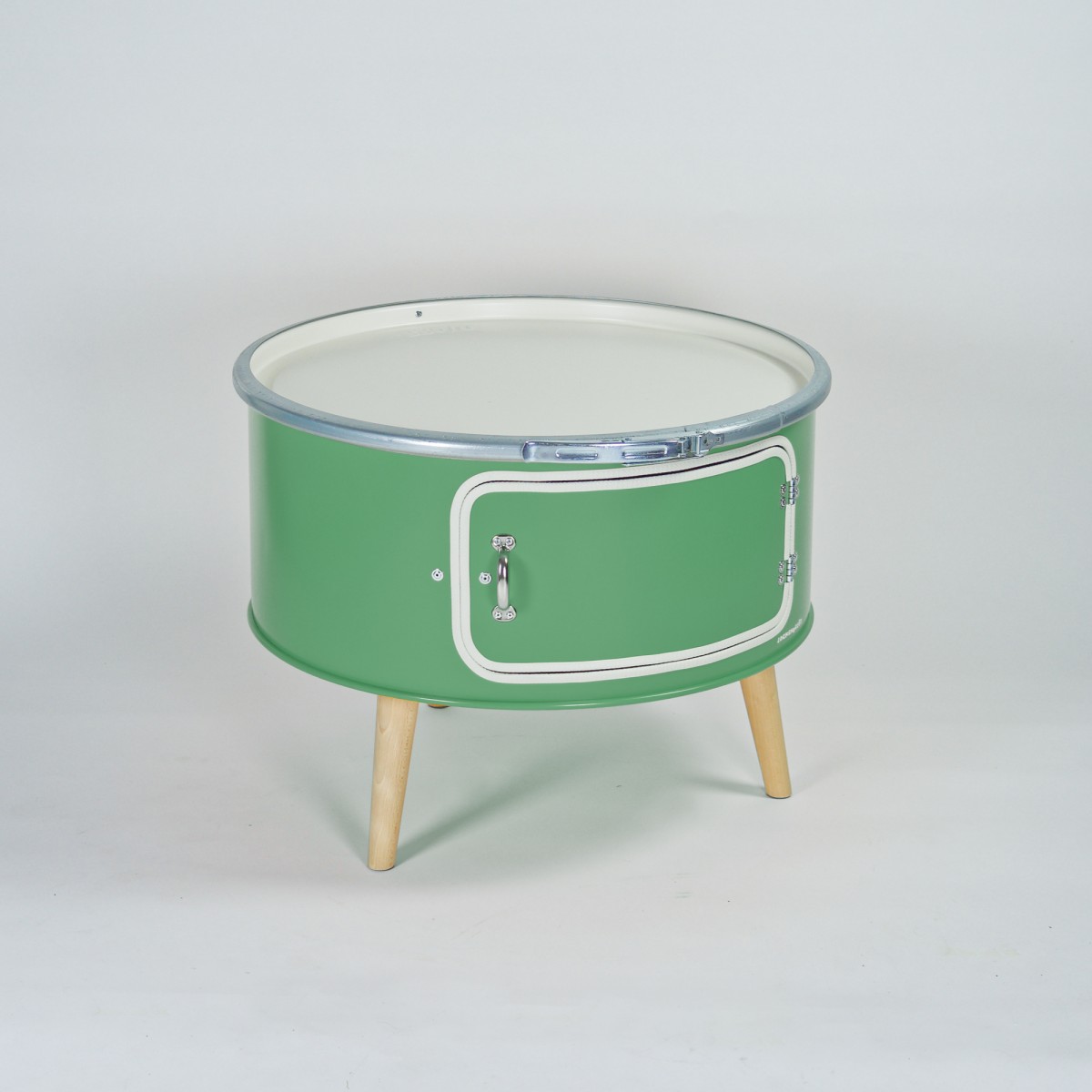 Lockengelöt - Betty mit Tür - Couchtisch aus Hamburger Ölfässern