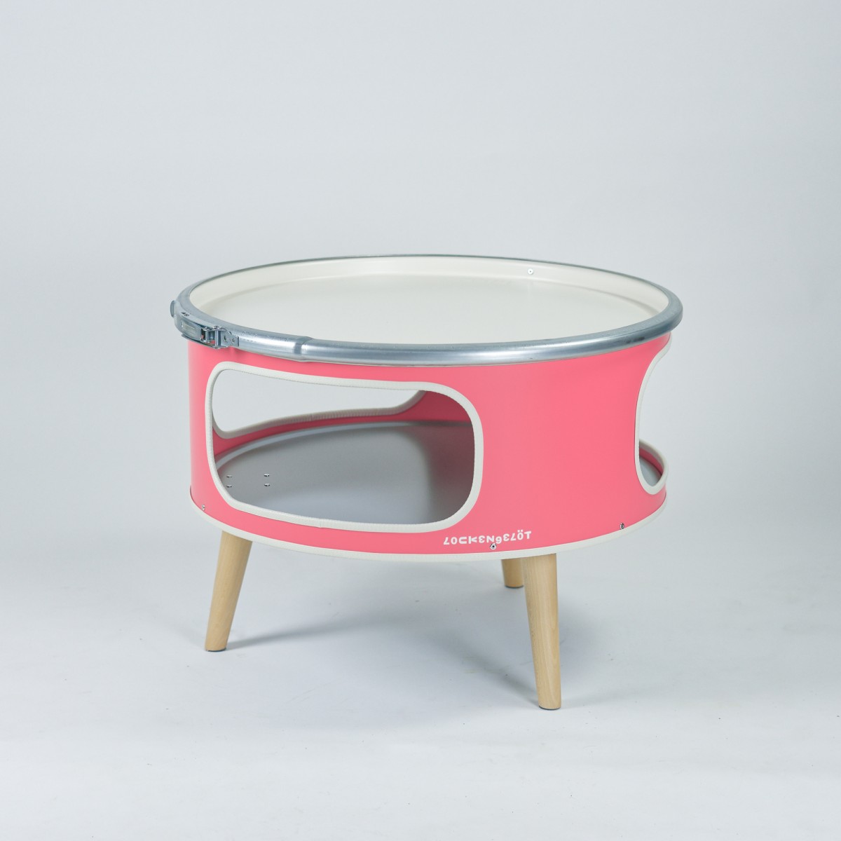 Lockengelöt Betty Ölfass-Couchtisch