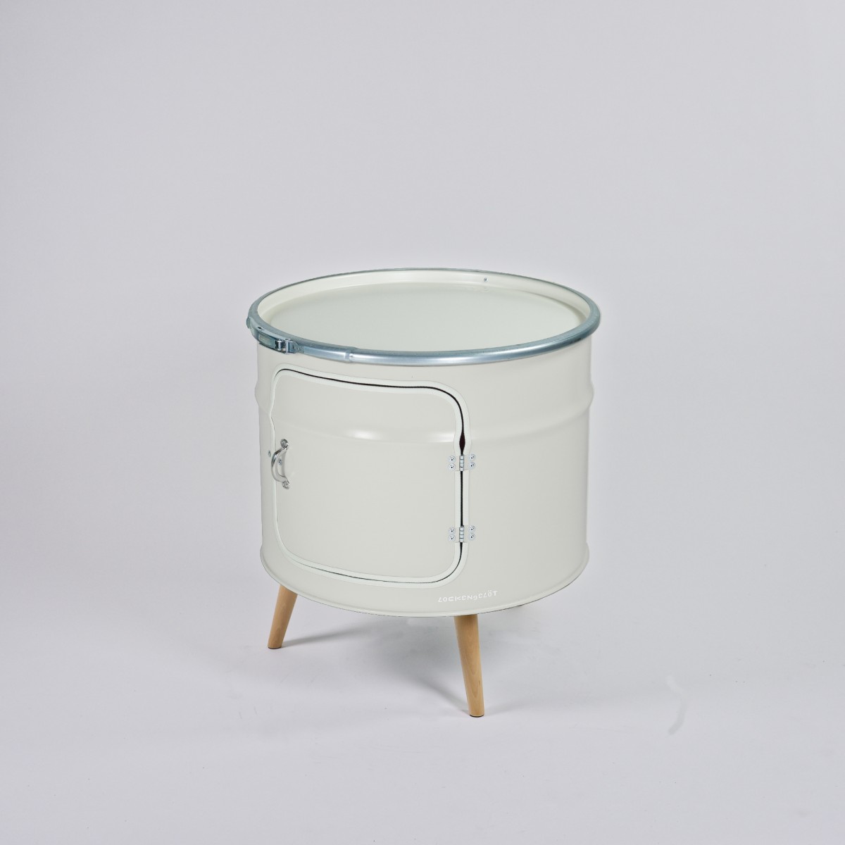 Lockengelöt - Bar-Kommode aus einem halben Ölfass