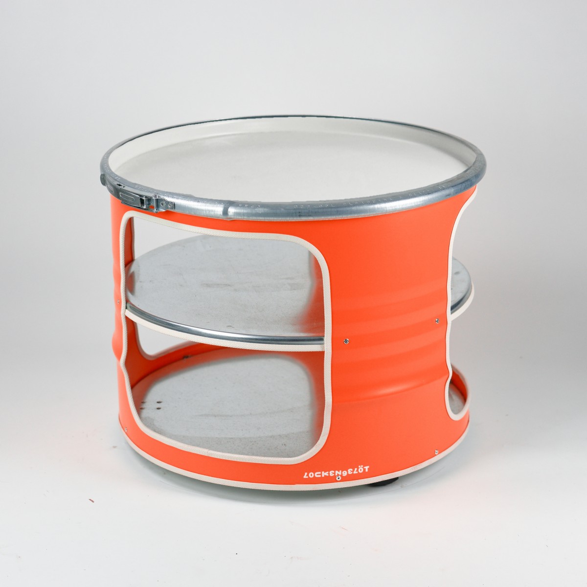 Lockengelöt - Bob - Der Couchtisch aus einem Ölfass