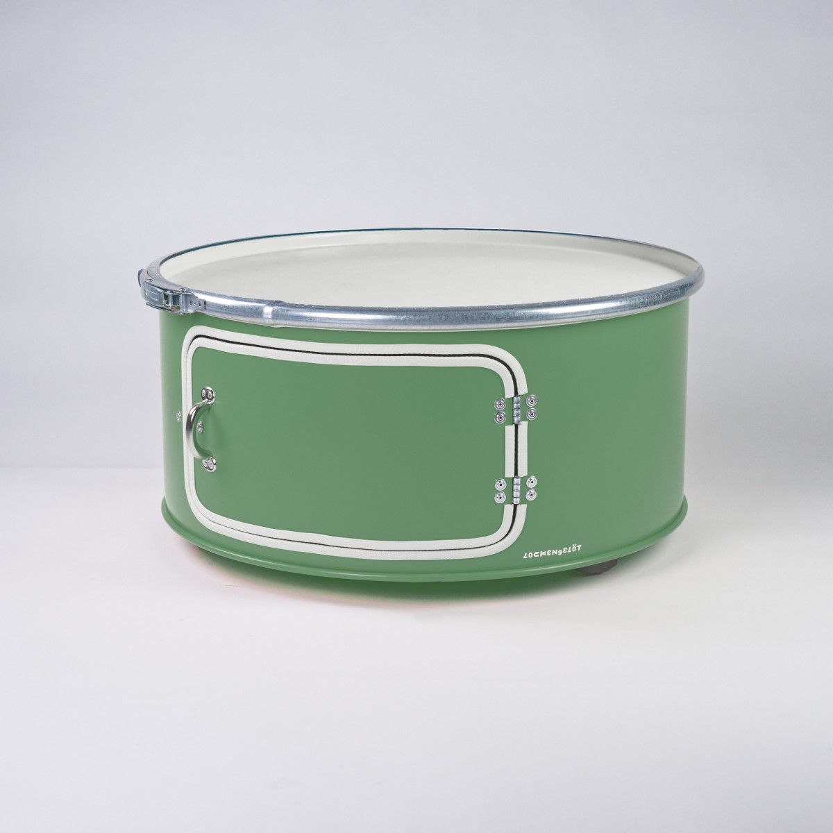 Lockengelöt - Little Bob mit Tür - Couchtisch aus Hamburger Ölfässern