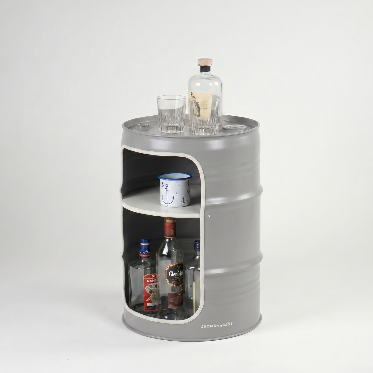 Lockengelöt - Minibar aus Hamburger Ölfässern
