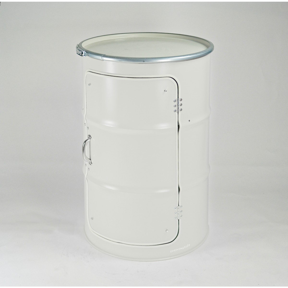 Lockengelöt - Büroschrank aus einem Hamburger Ölfass