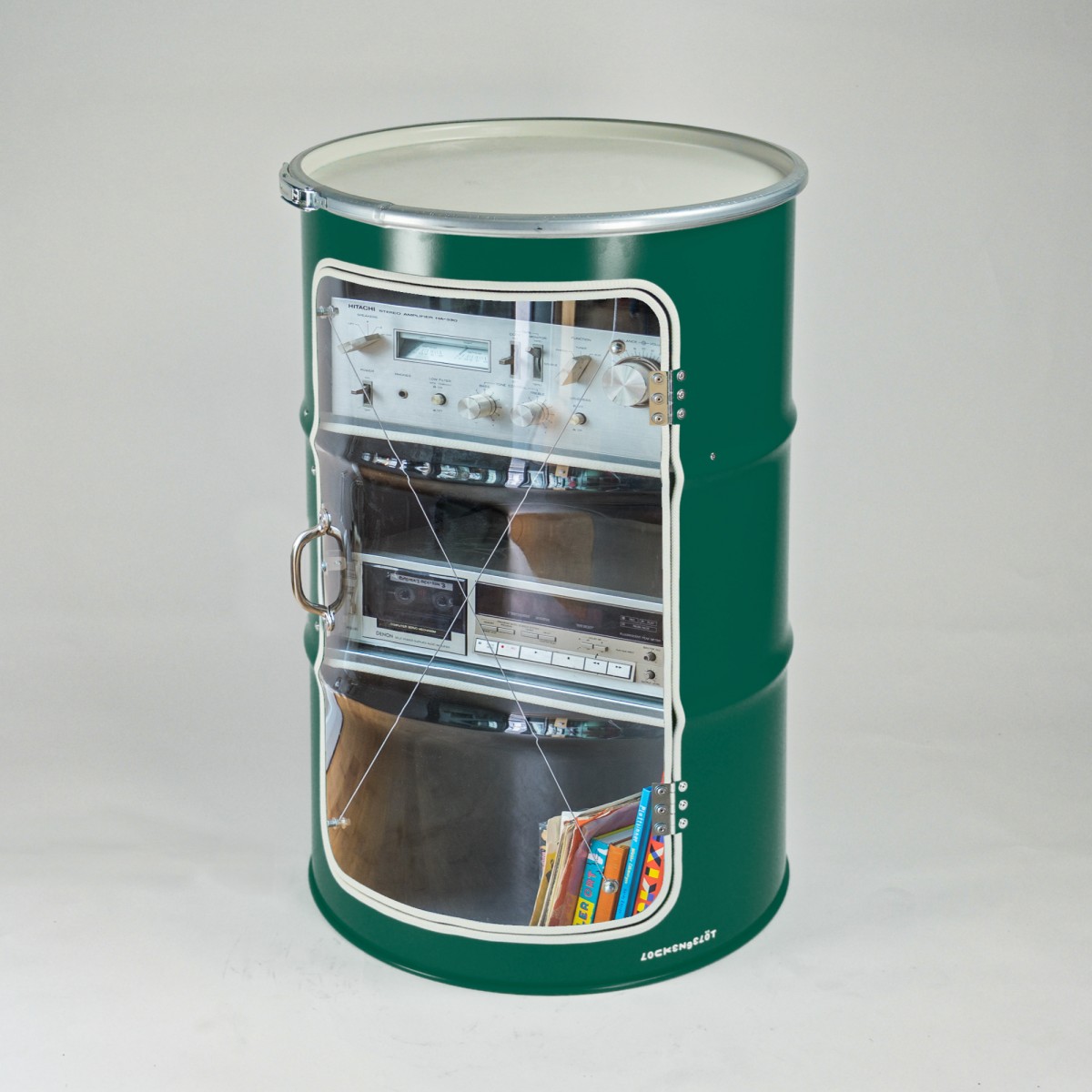 Lockengelöt - Hifi-Schränk aus einem Hamburger Ölfass