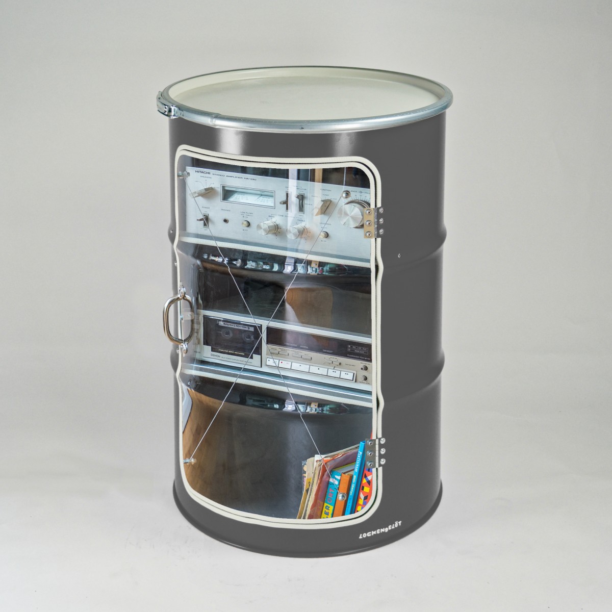 Lockengelöt - Hifi-Schränk aus einem Hamburger Ölfass