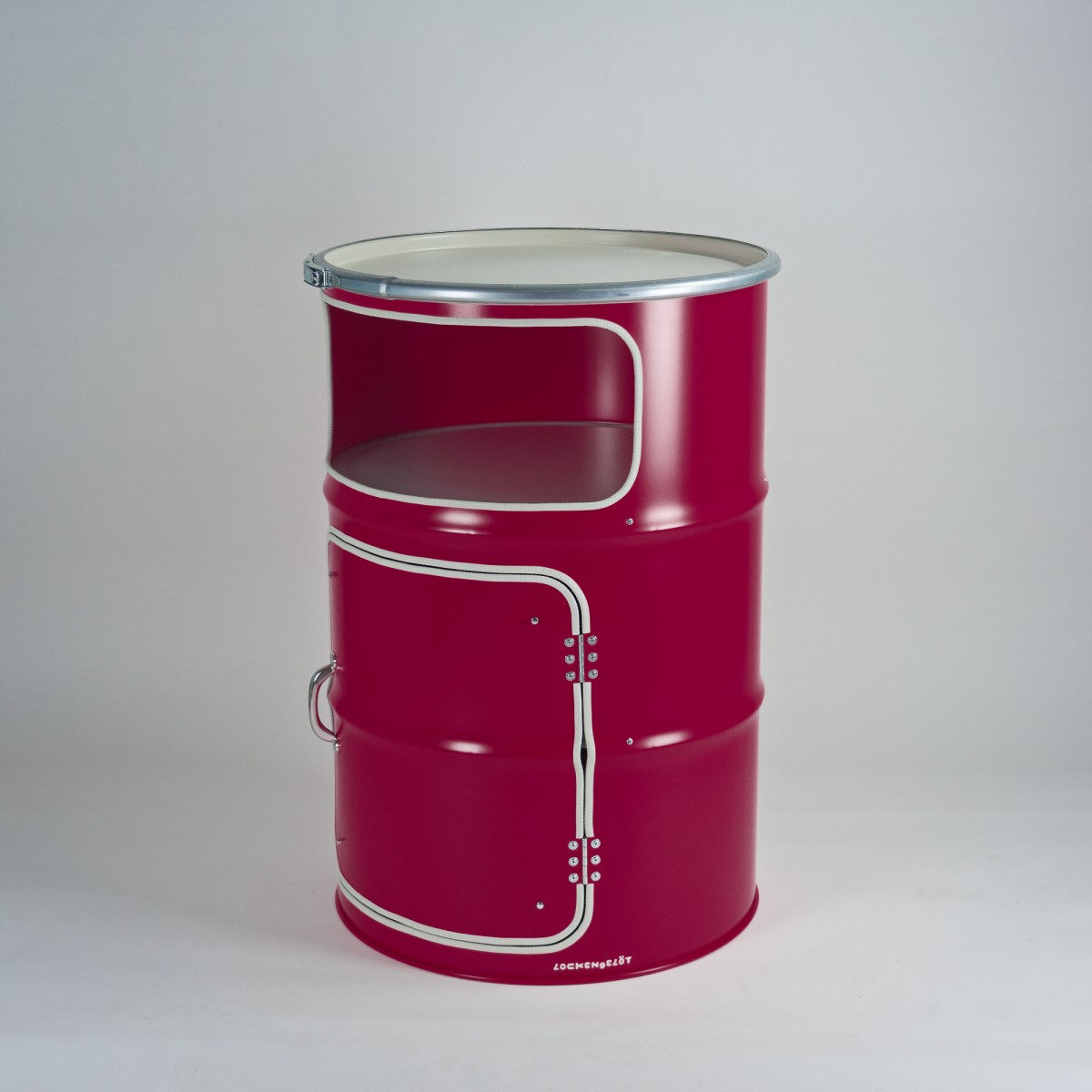 Lockengelöt - Fach-Schrank als Bar - aus einem Hamburger Ölfass