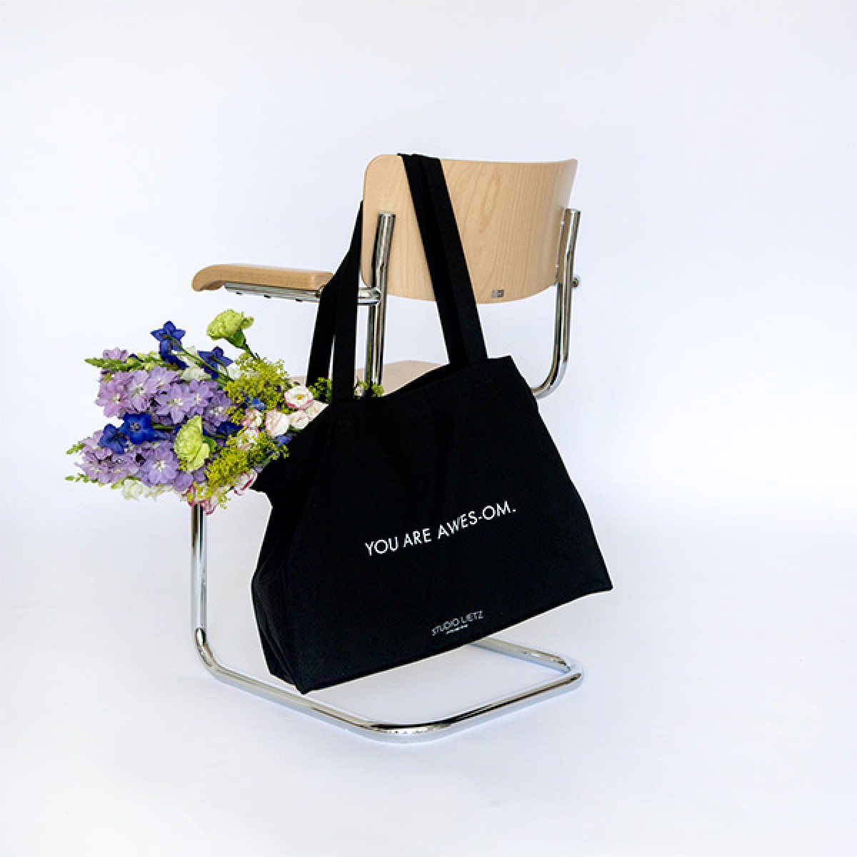 THE MAXI TOTE | YOU ARE AWES-OM. | STUDIO LIETZ