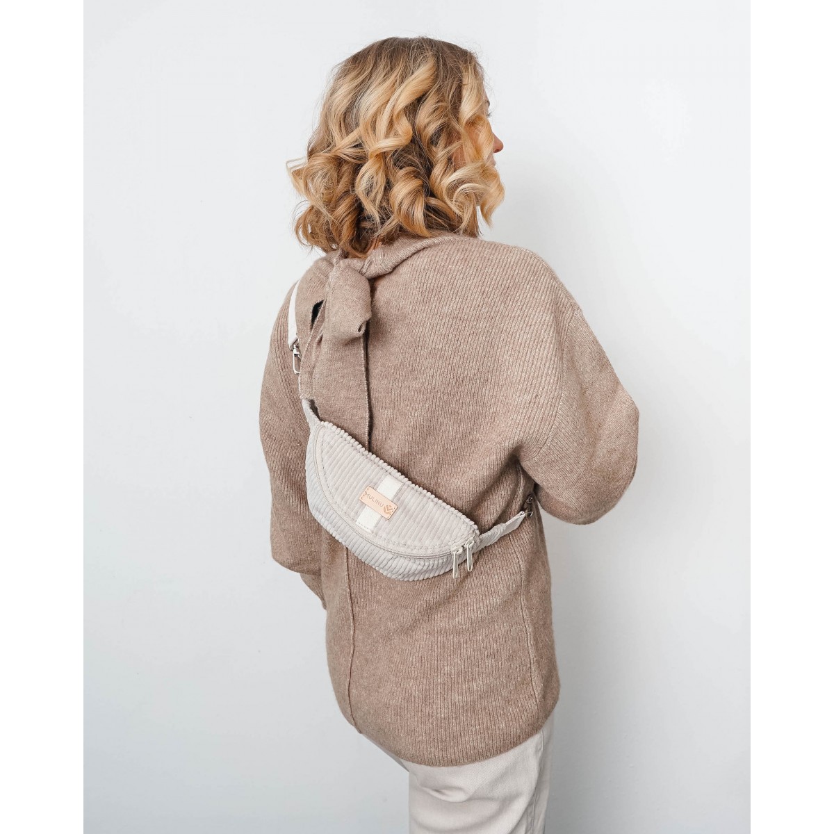 MULINU - Bauchtasche | Hipbag HENNES Breitcord Cremeweiß