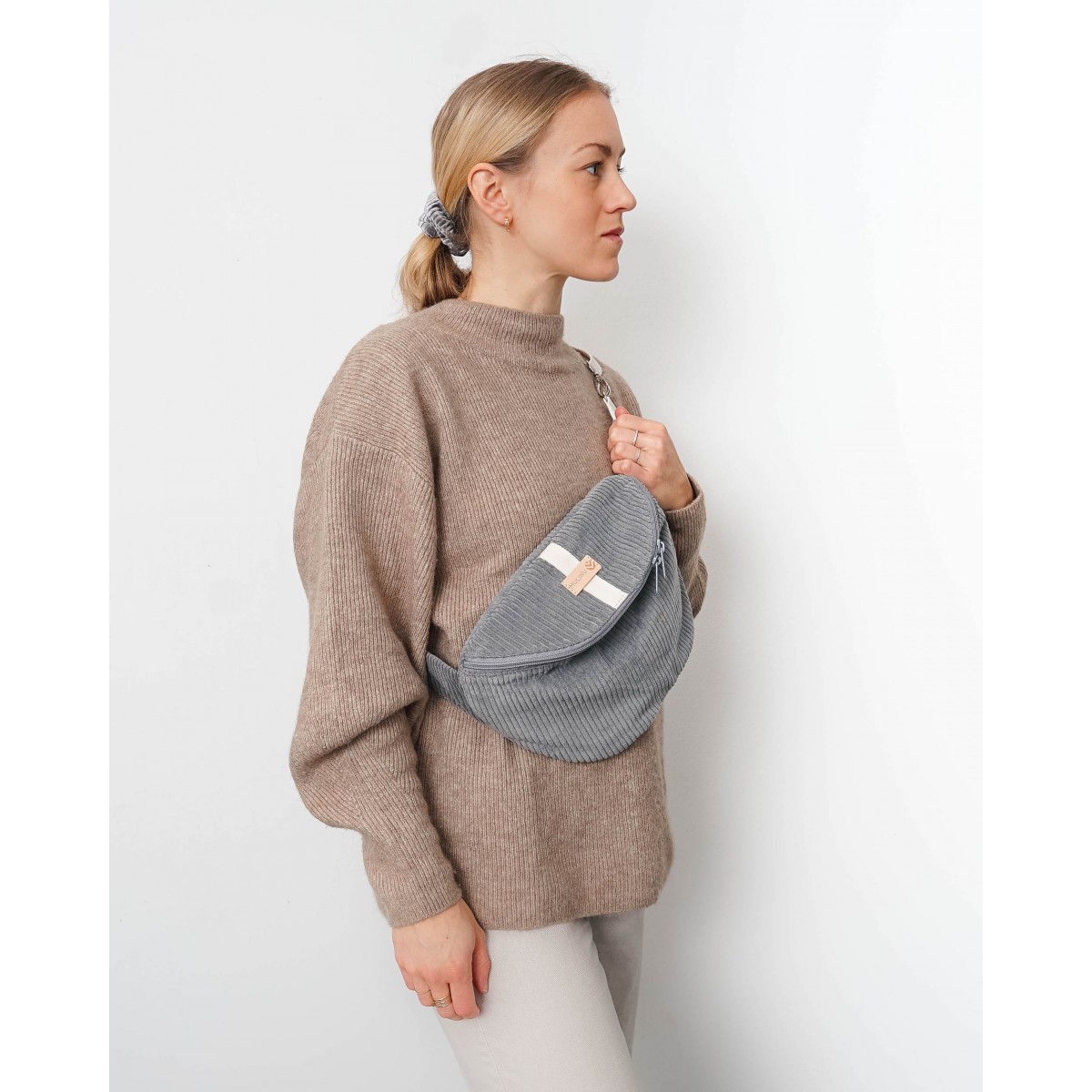 MULINU - Bauchtasche | Hipbag HENNES Breitcord Grau