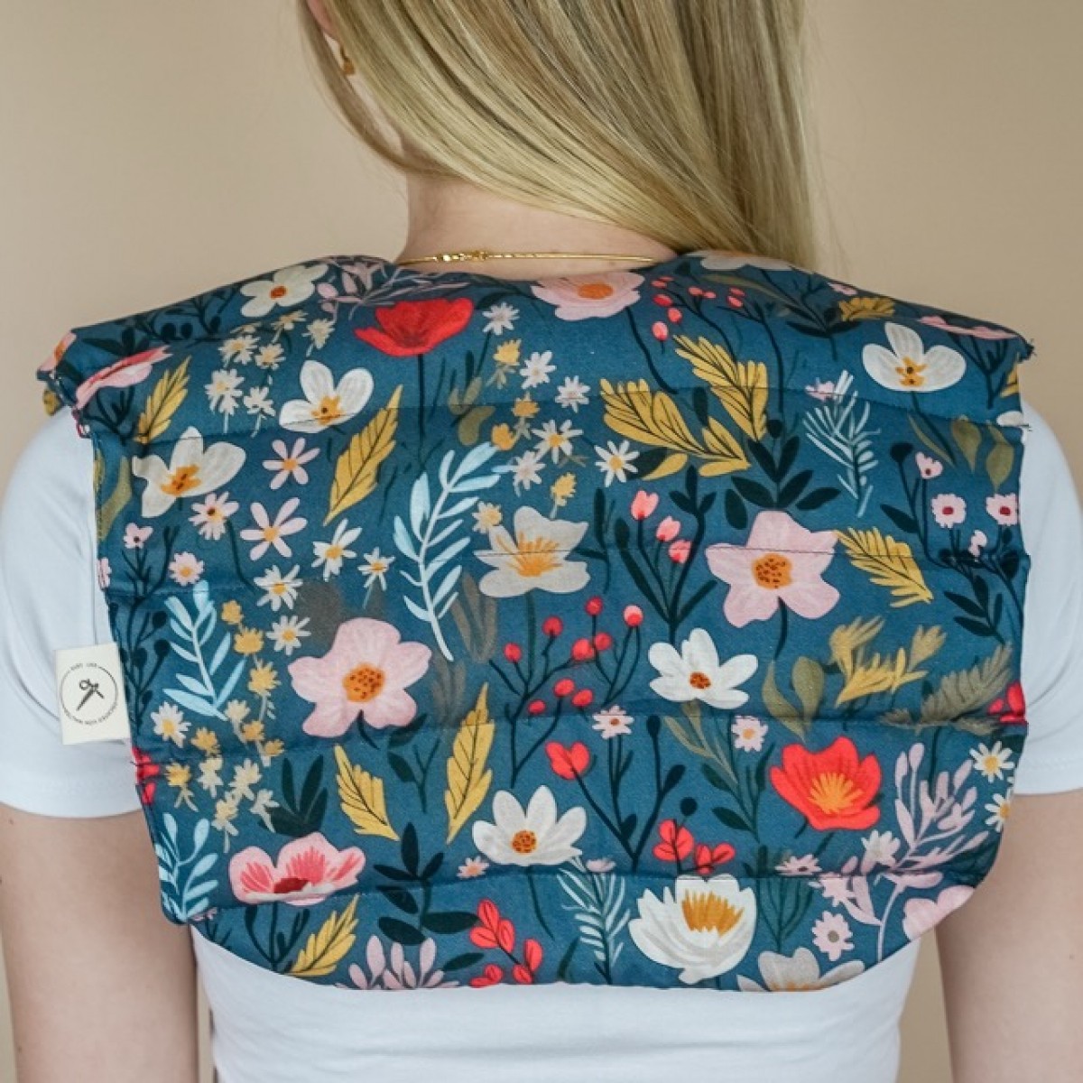 Nackenkissen mit Bio-Dinkel gefüllt mit Blumen – Tochter von Walter