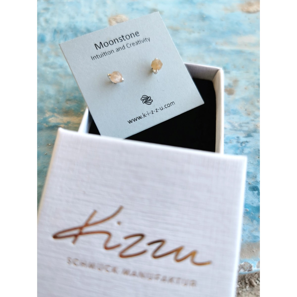 Mondstein-Ohrstecker • Schimmernder Glow & zarte Handmade-Studs • Silber / Gold Filled • Intuition & feminine Energie