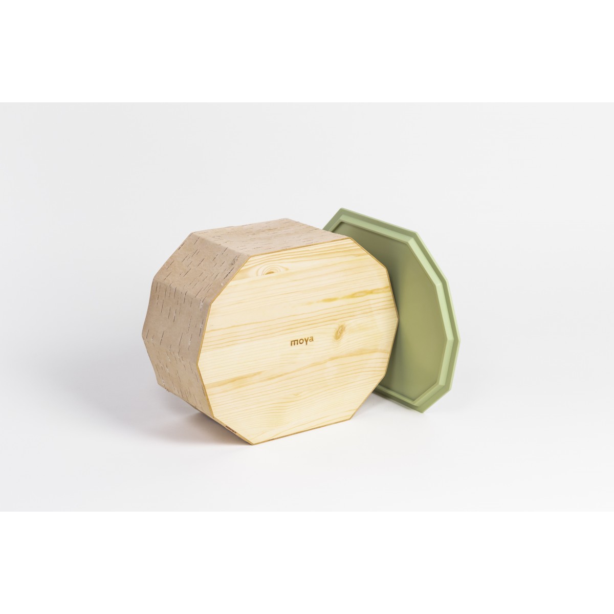 MOYA
Nachhaltige Brotbox aus Birkenrinde
TUESA | Breadbox #2
