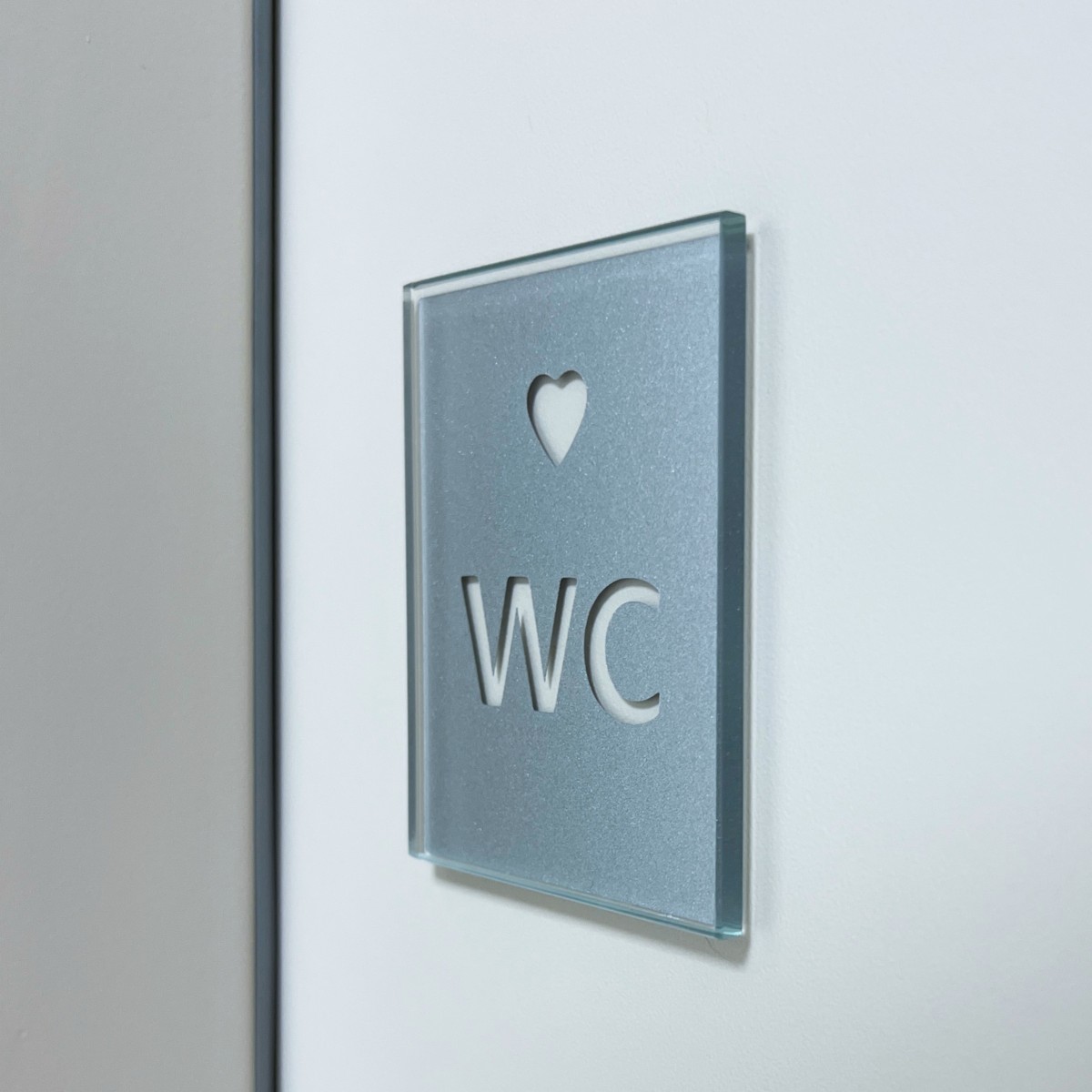 Keilbach Piktogramm "WC" aus Floatglass, selbstklebend, 7 x 9 cm