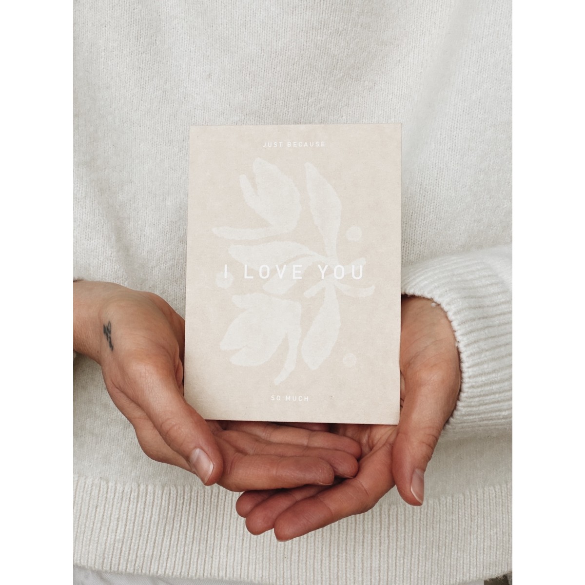 Postkarte - JUST BECAUSE I LOVE YOU / OAY.PAPER