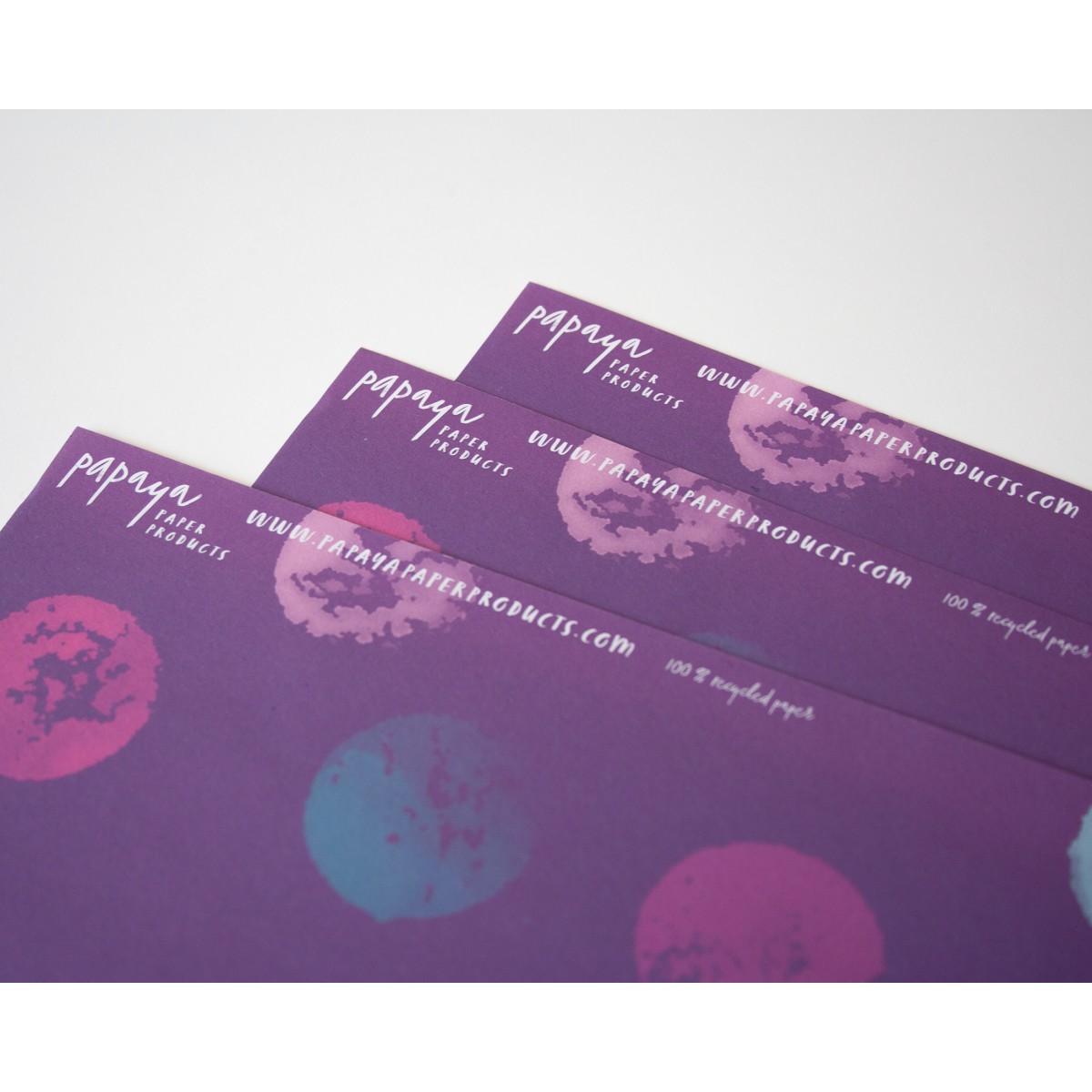 Geschenkpapier Big dots lilac, 3 Bogen // Papaya paper products