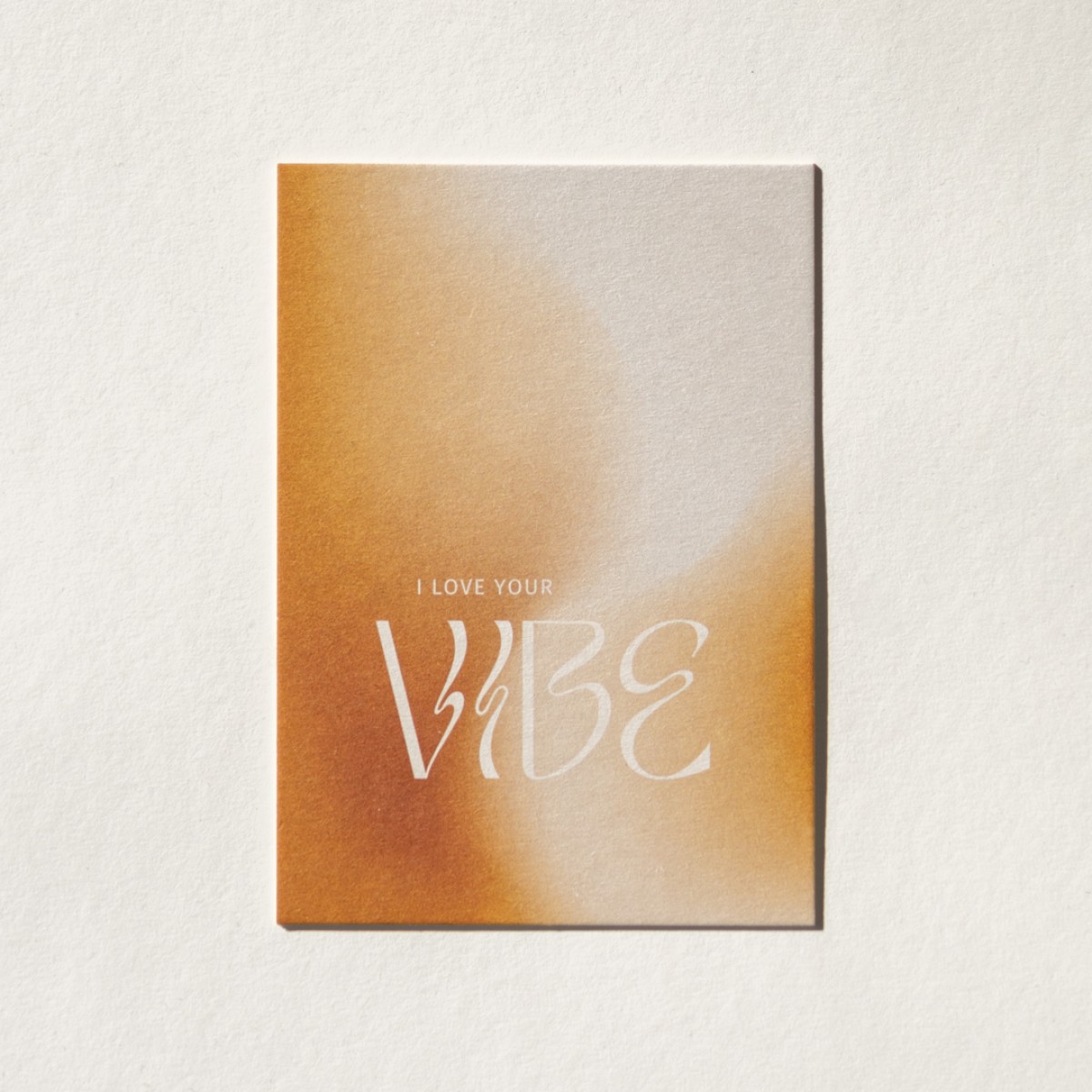 "I love your vibe" Postkarte mit Briefumschlag von REYOUNITE