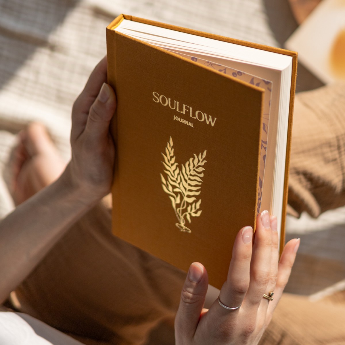 SOULFLOW. Geführtes Manifestations-Journal. Von REYOUNITE