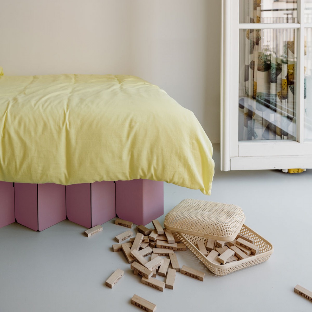 Nachhaltiges Bett 2.0 (altrosa) | ROOM IN A BOX