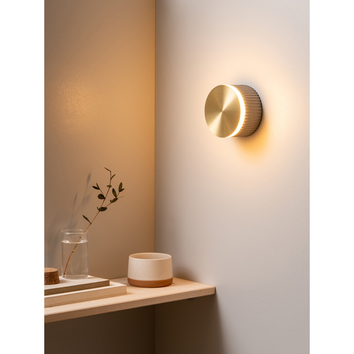 GANTlights - Wandlampe mit Rundumlicht- plissiert und farbenfroh [S8]