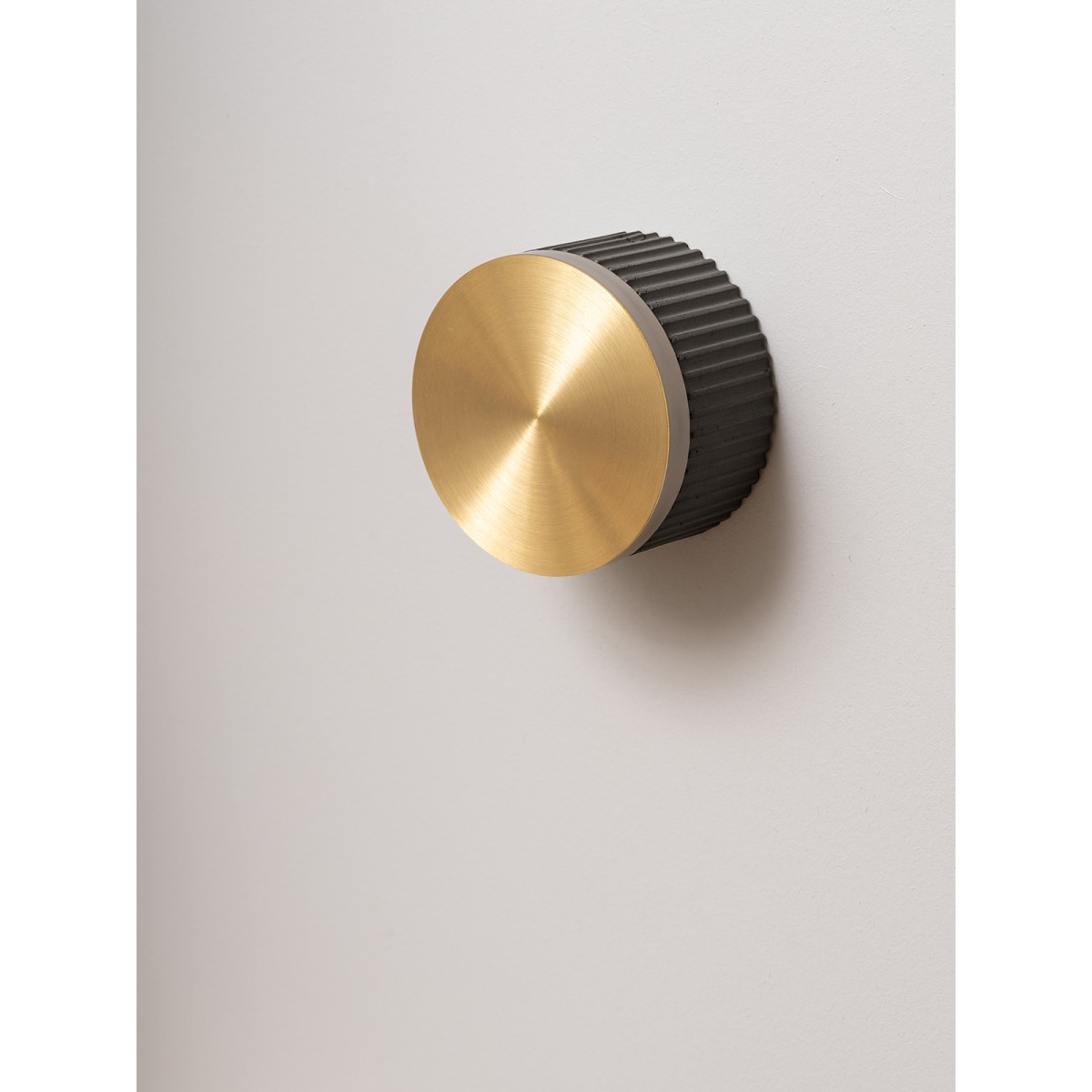Wandlampe mit Rundumlicht- plissiert und farbenfroh [S8]