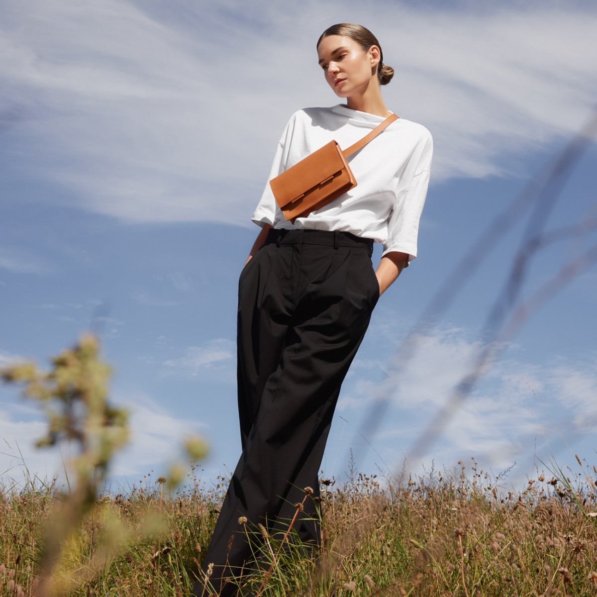 TVINDE Beltbag | glossy cognac