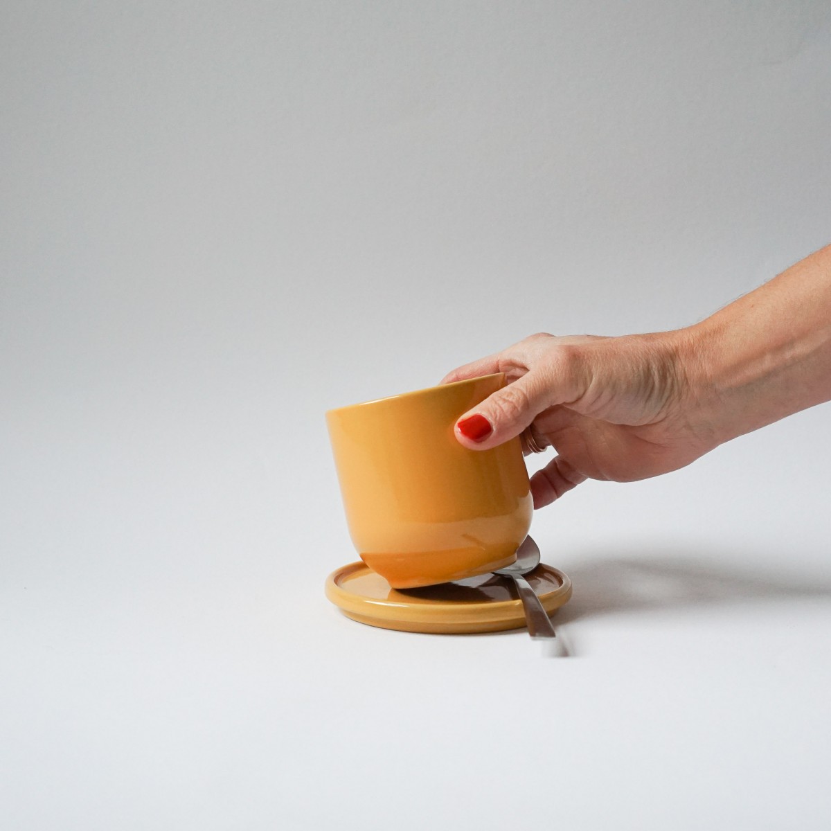 Becher Hollyhock mit Unterteller // 200ml // indre Ceramics