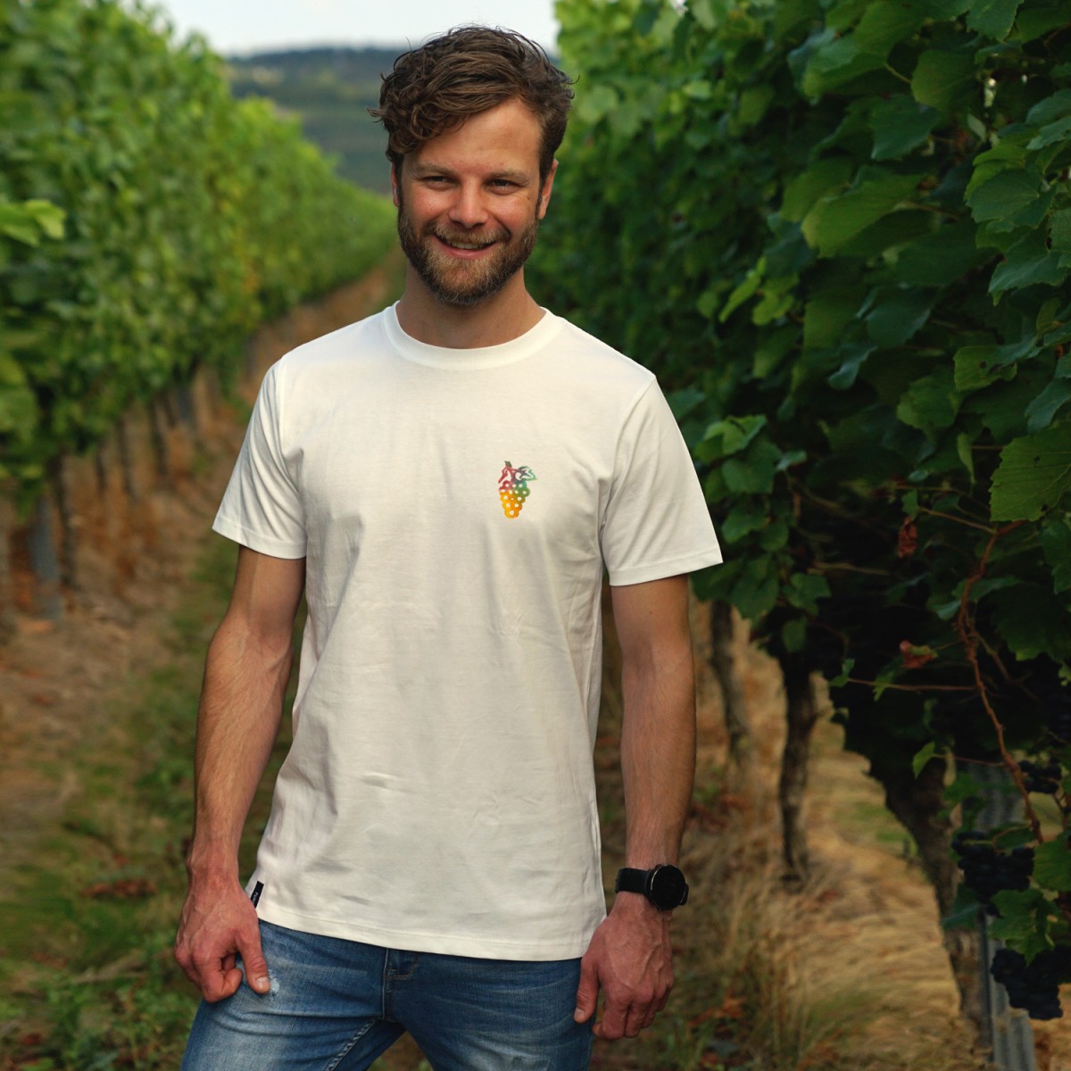 "GRAPE" T-Shirt Natural Raw | FUNST Studio, Verena Senn