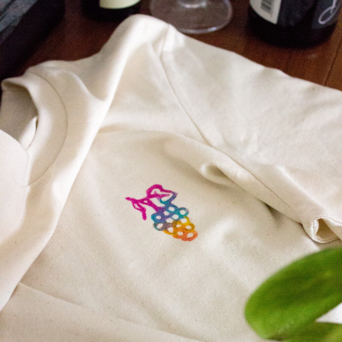 "GRAPE" T-Shirt Natural Raw // FUNST Studio, Verena Senn