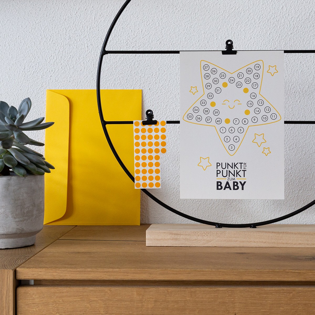 TYPOP 5-teiliges Set Babykalender "Hallo kleiner Stern" inkl. Umschlag, Minikarte + Umschlag und Klebepunkte