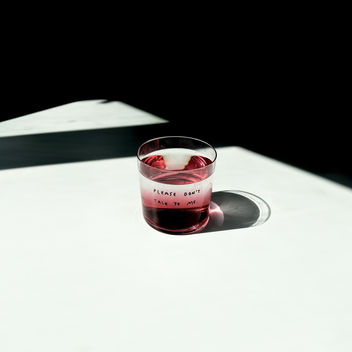 PLEASE DON'T TALK TO ME Glas – yahya studio, johanna schwarzer