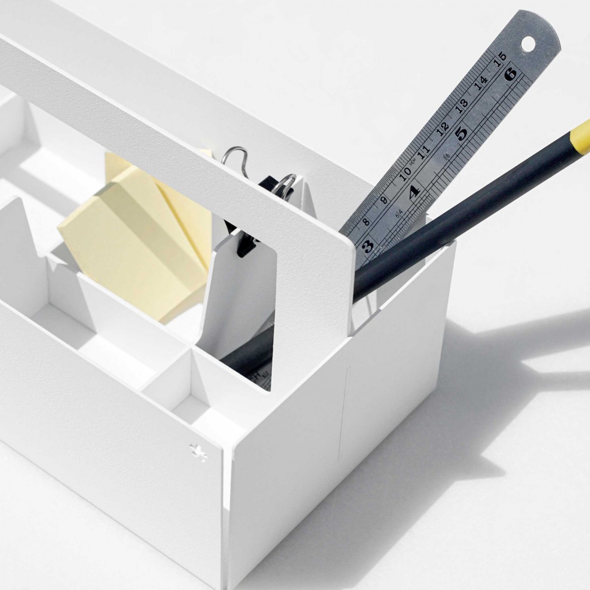 TOOLBOX | ORGANIZER | aus Stahl | Roman Luyken | Peppermint Products