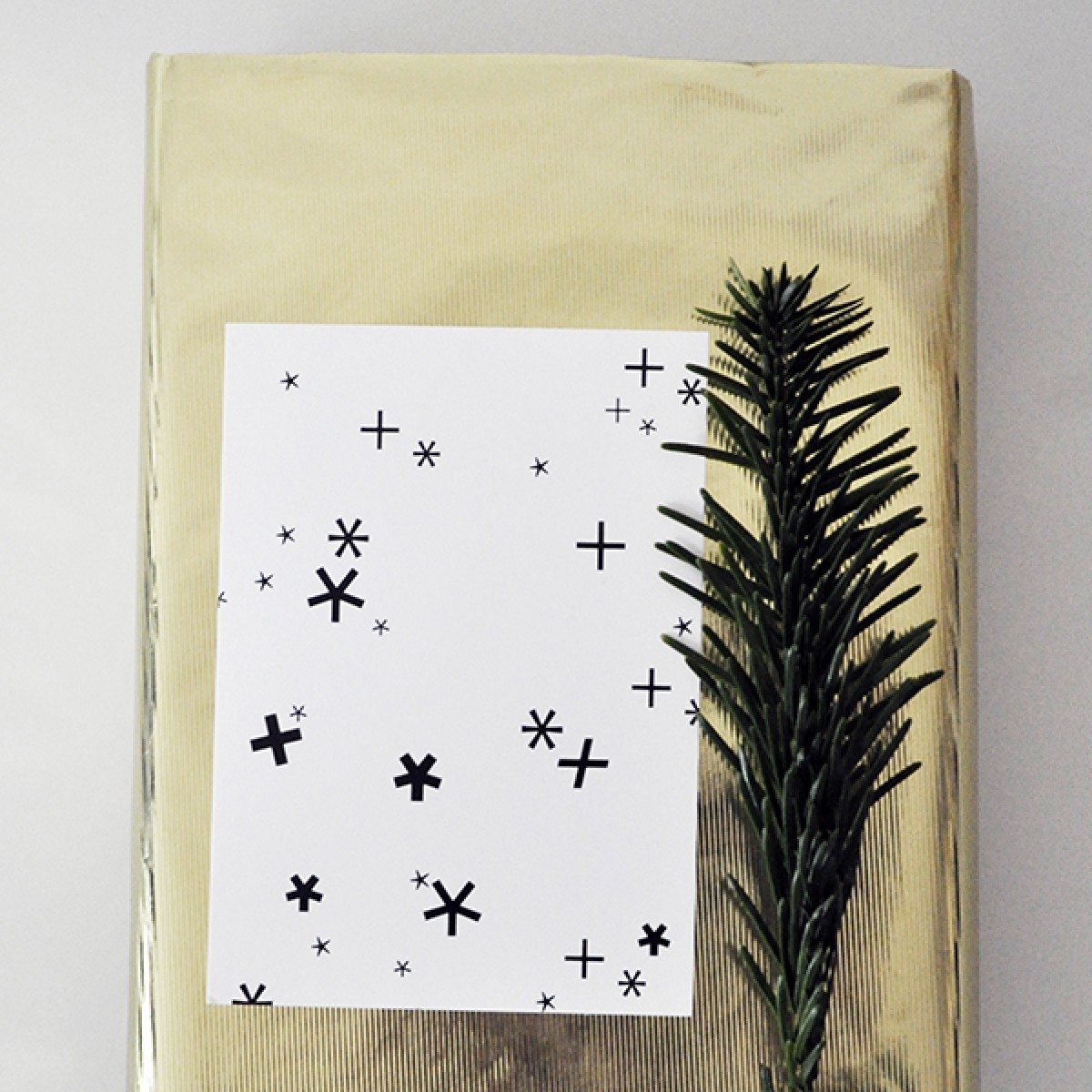 nahili 10er-Set POSTKARTEN Typo Schnee "Leise rieselt...Helvetica" Weihnachtskarte