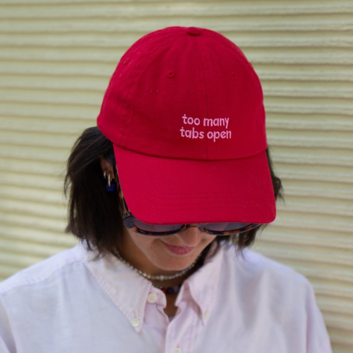 annieannie cap - too many tabs open
