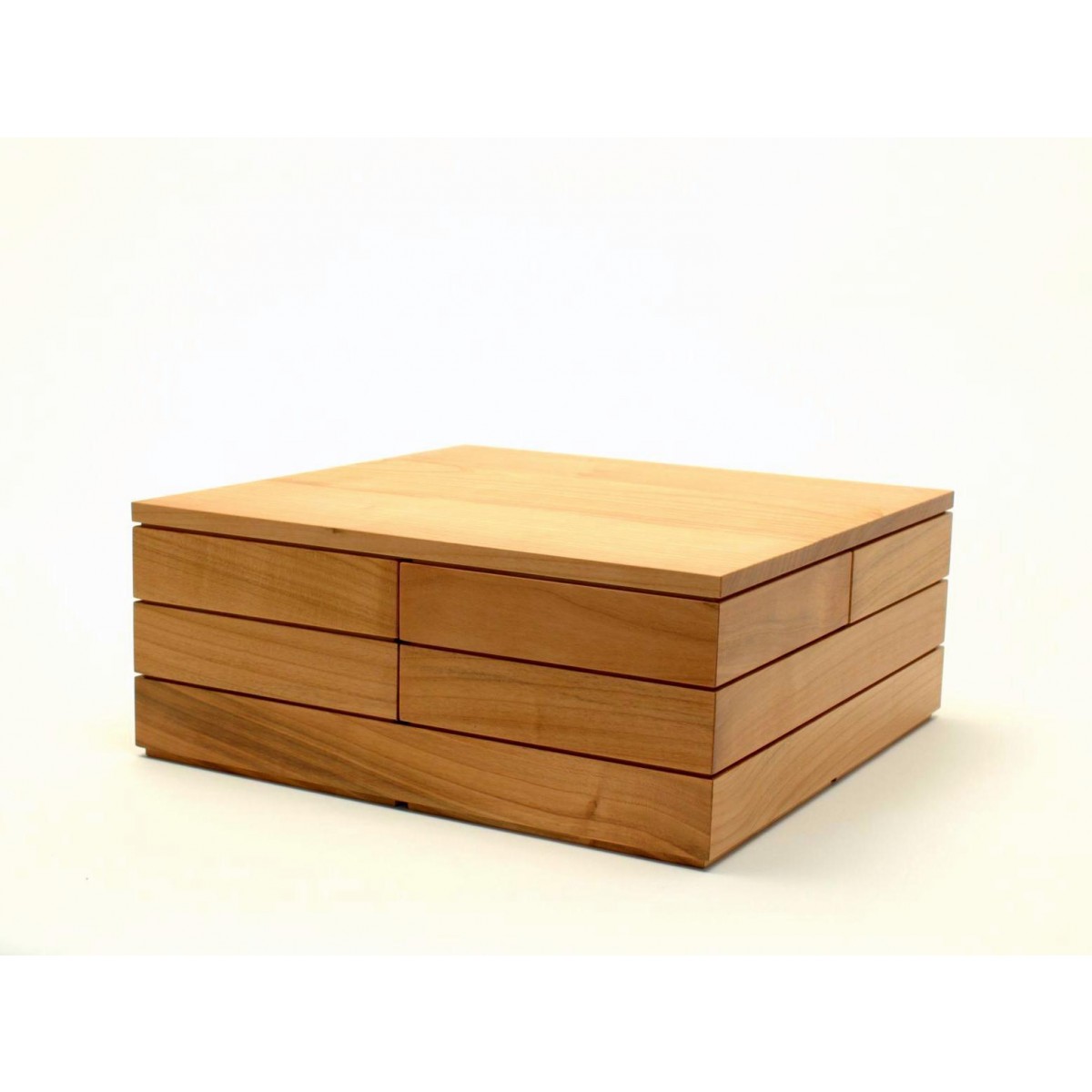 wallpapers Lucy Block 6 stapelkisten sechzehnfuenf set 6 in kirschbaum von jack lucy