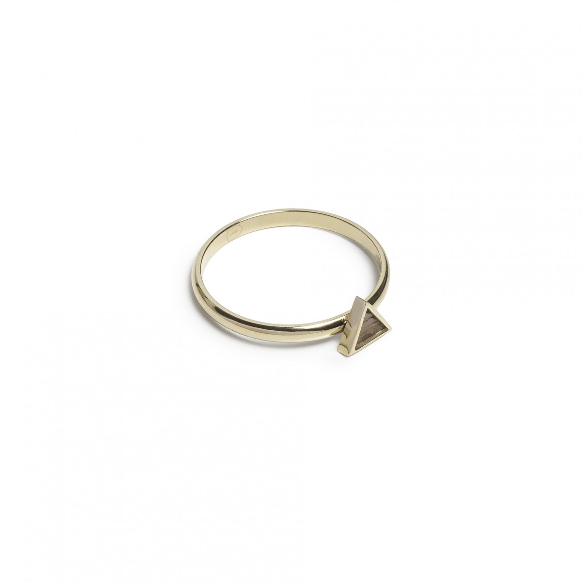 BeWooden Ring mit Holzdetail - Aurum Triangle Ring
