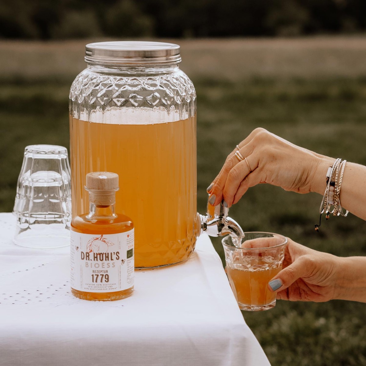 REZEPTUR 1779 Apfelessig mit Honig (350 ml)