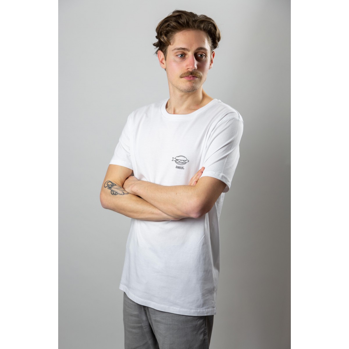 Charles / Shirt Hamburg I / 100% Biobaumwolle / Fair Wear zertifiziert 
