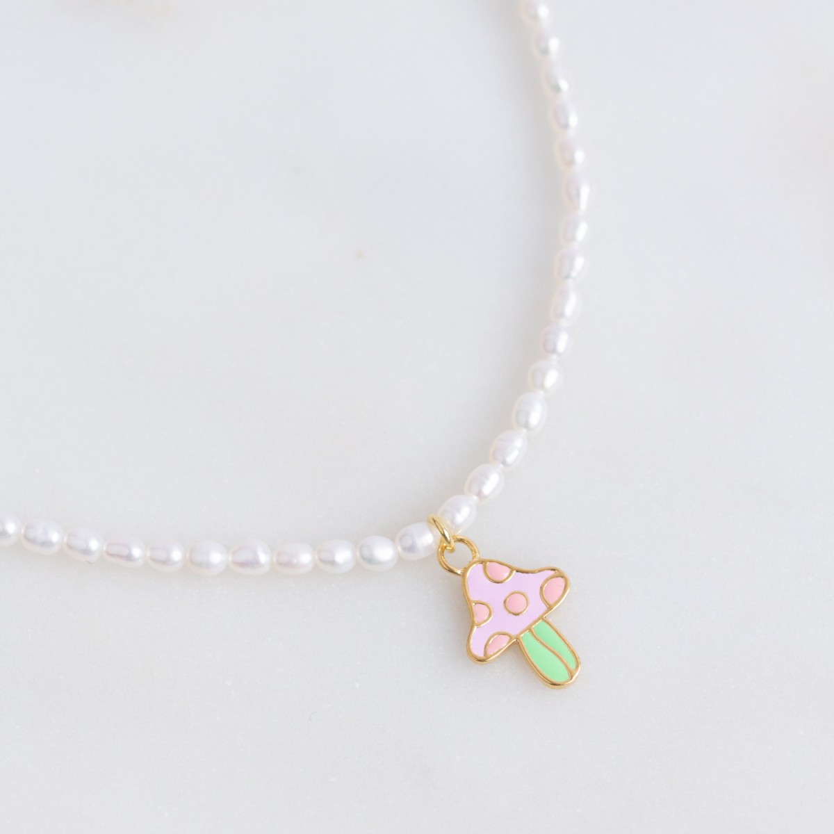 Mushroom Pearl Necklace | Halskette aus Süßwasserperlen | Paeoni Colors
