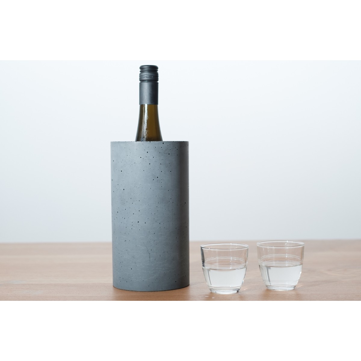 KONKRET 3.0 – Flaschenkühler in Anthrazit