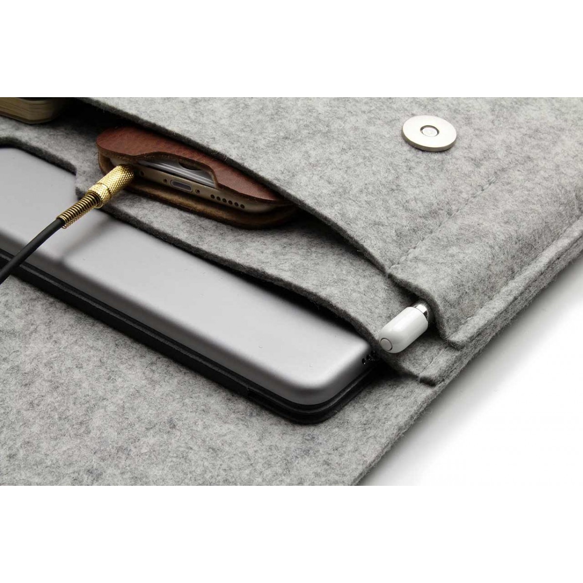 Pack & Smooch iPad Pro 12.9" (Late 2018) Hülle, Sleeve HAMPSHIRE 100% Merino Wollfilz, Naturlede