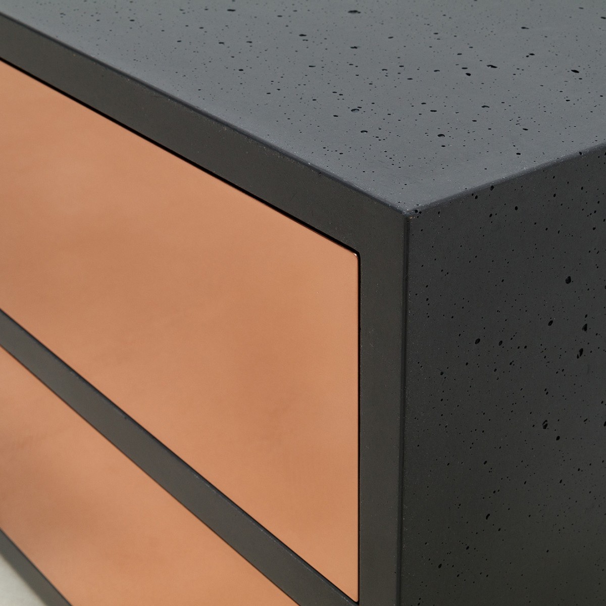 Beton-Sideboard Copperbox